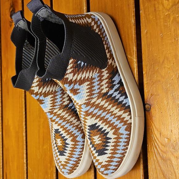 Very G Brand - Aztec Print Western Ankle Booties Boots Sz. 7 - Picture 1 of 6